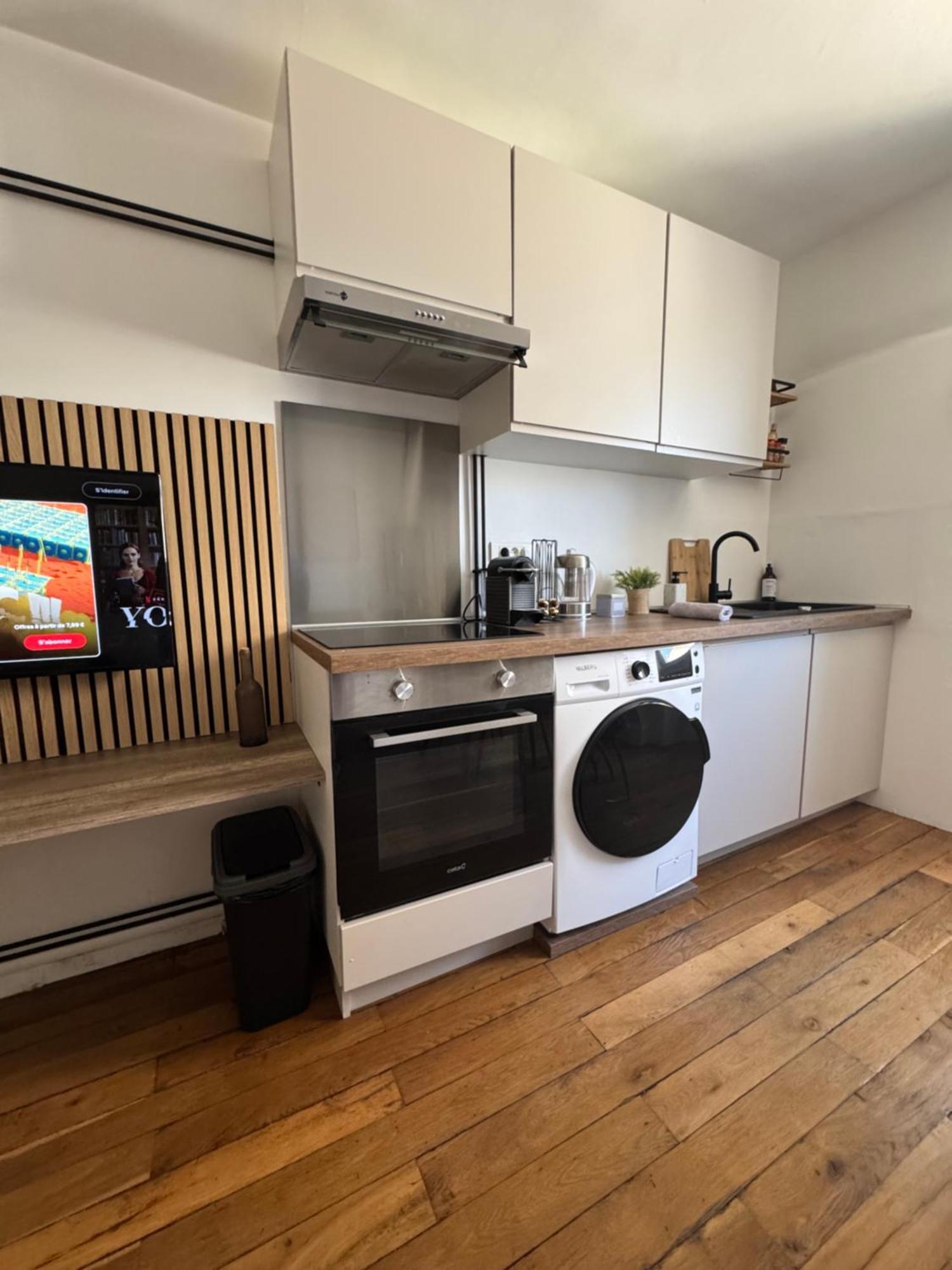 Charmant Appartement Au Coeur De Bourges Zewnętrze zdjęcie